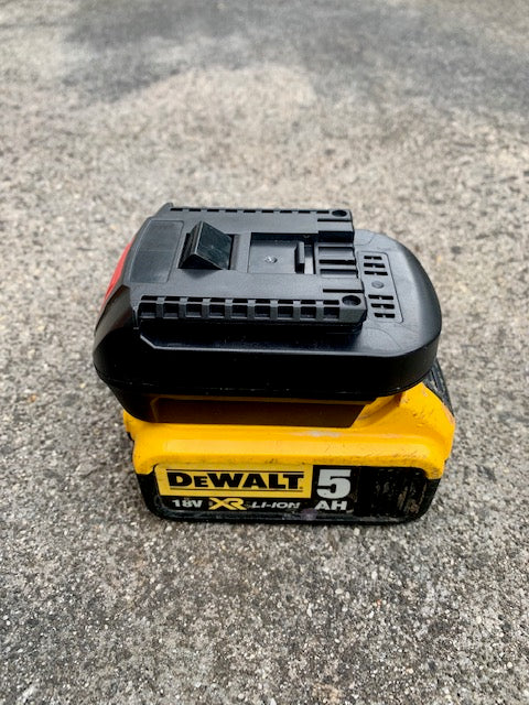 Dewalt 12V battery - Bosch professional 12V Tool adapter