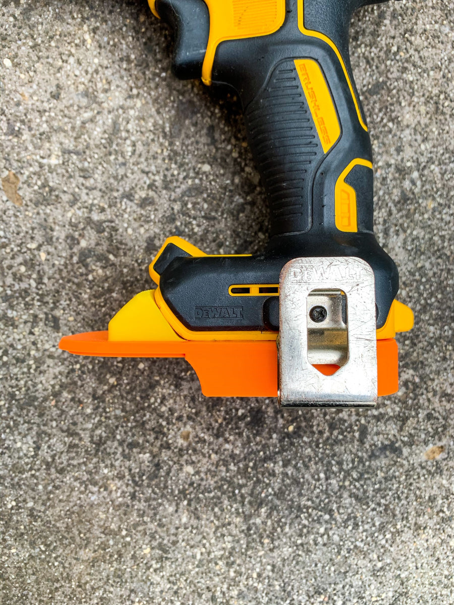 thumbnail image 2 of Bosch Blue 18V Battery To Dewalt XR Tool Adapter – Made In Australia, 1.5-6ah 2 of 5