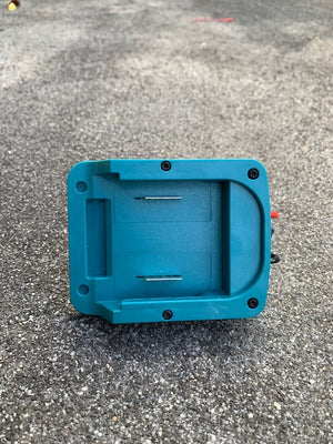 Makita 18v battery adaptor / base plate for DIY projects