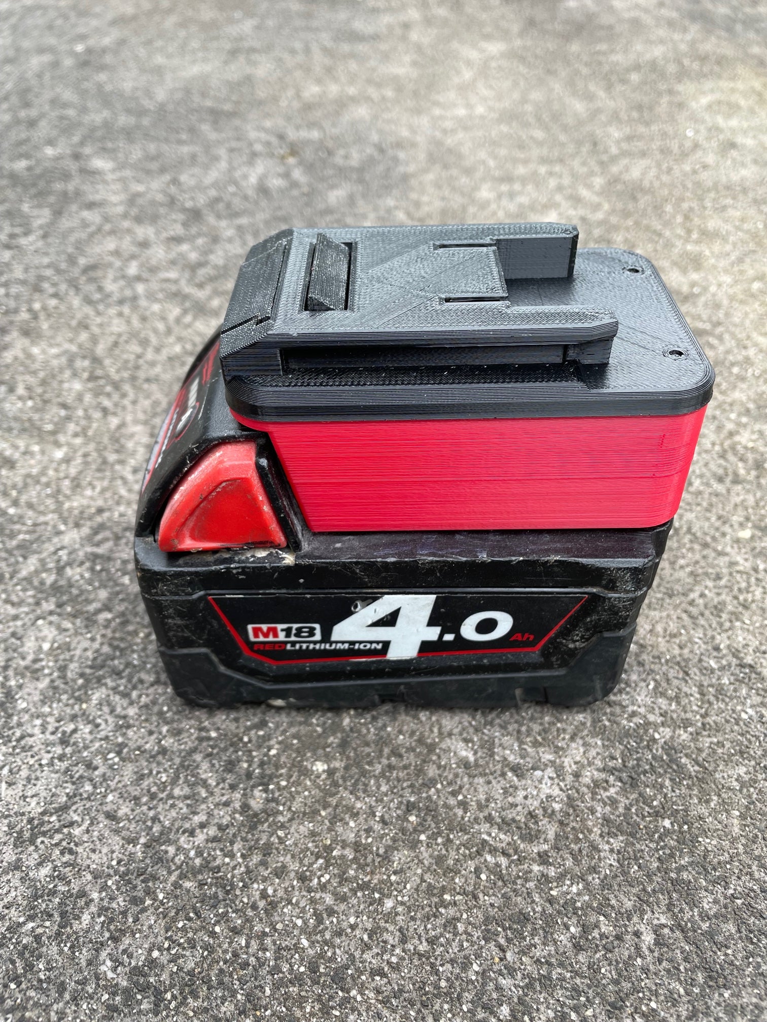 Milwaukee 18v battery adaptor to Ozito tools