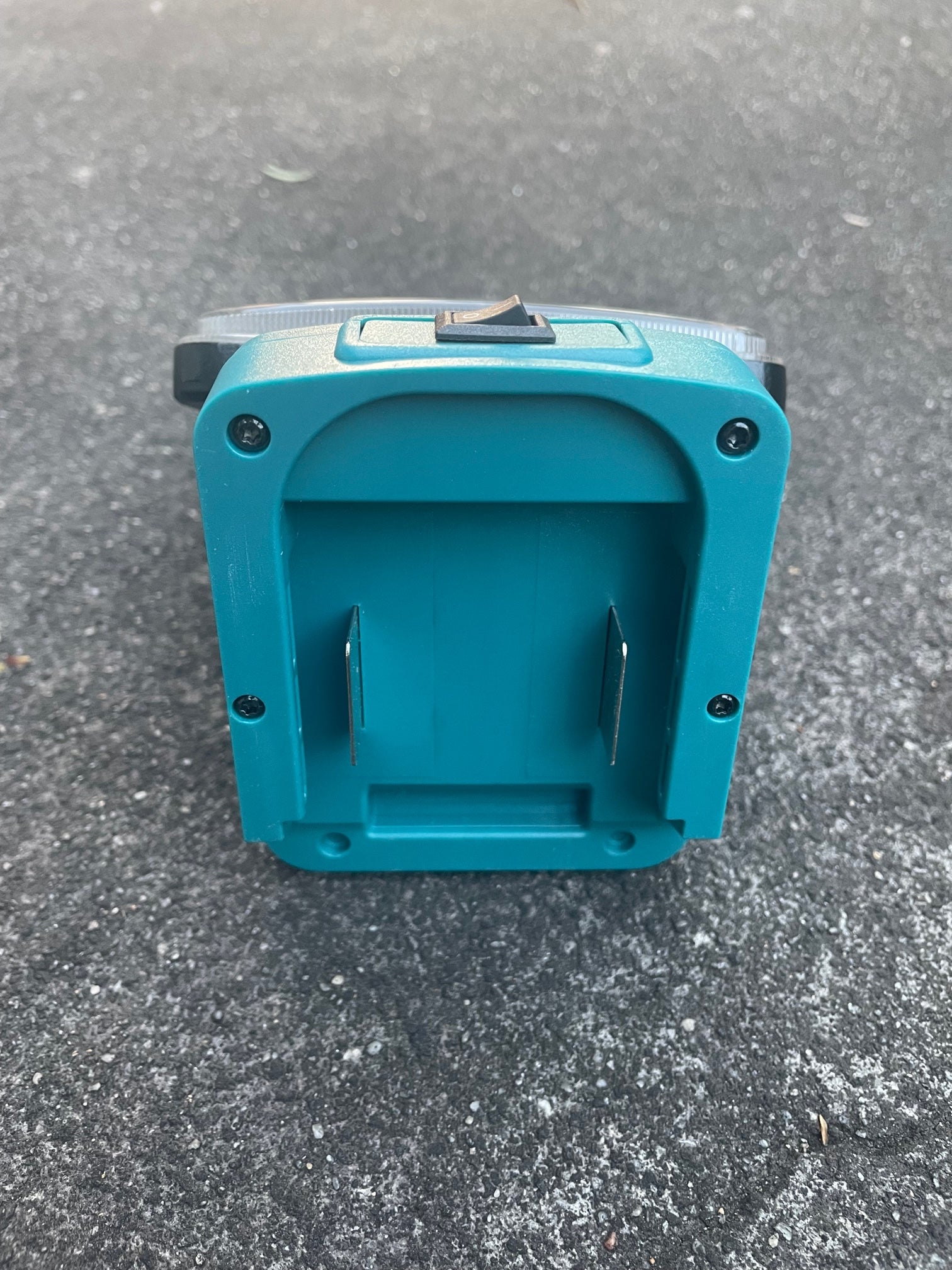Special order of 4x Makita 18V LED light, 2nd generation