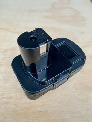 Milwaukee Battery Adaptor to Ryobi Tools