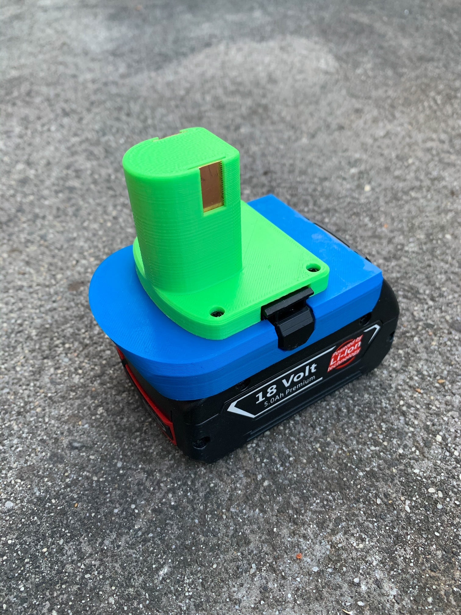 Bosch blue 18v battery adaptor to Ryobi One+ tools