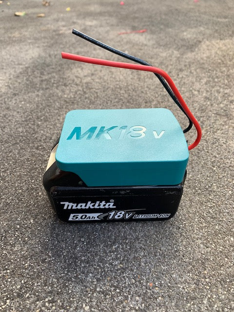 Makita 18v battery adaptor / base plate for DIY projects